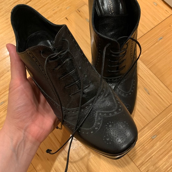 Bottega Veneta Black Oxford Lace Up Booties - 39 - Picture 5 of 8